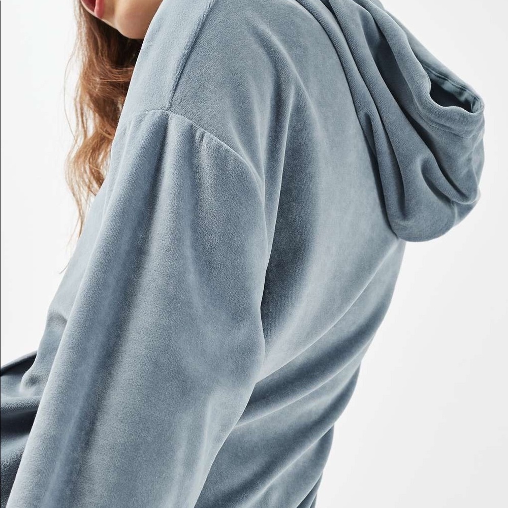 Topshop Velour Hooded Sweatshirt. Size 10